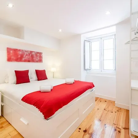 Guestready - Fantastic Near Downtown Apartament Lizbona